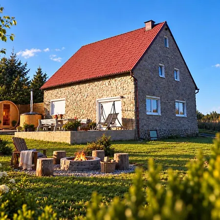 Adla- Sauna-hot Tube Holiday home Kovarska