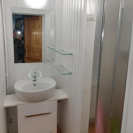 Adla- Sauna-hot Tube * Kovarska